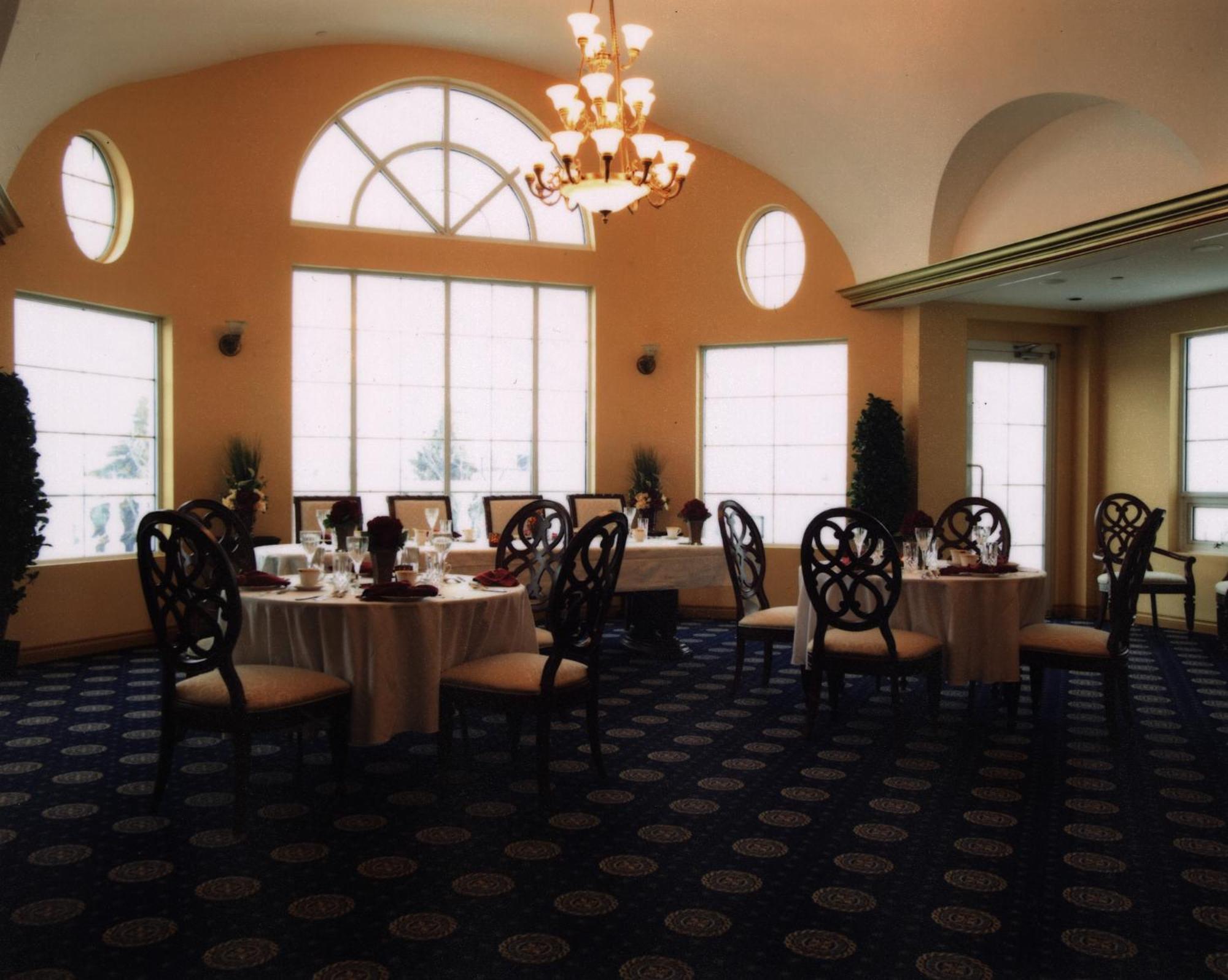 Chateau Louis Hotel & Conference Centre Edmonton Exterior foto
